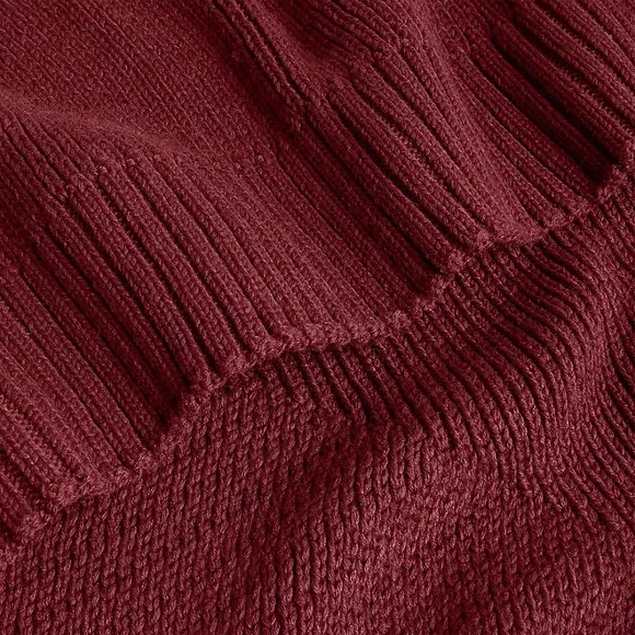 Crate & Barrel Sweater Knit Garnet Throw Blanket — 70”x55” NWOT